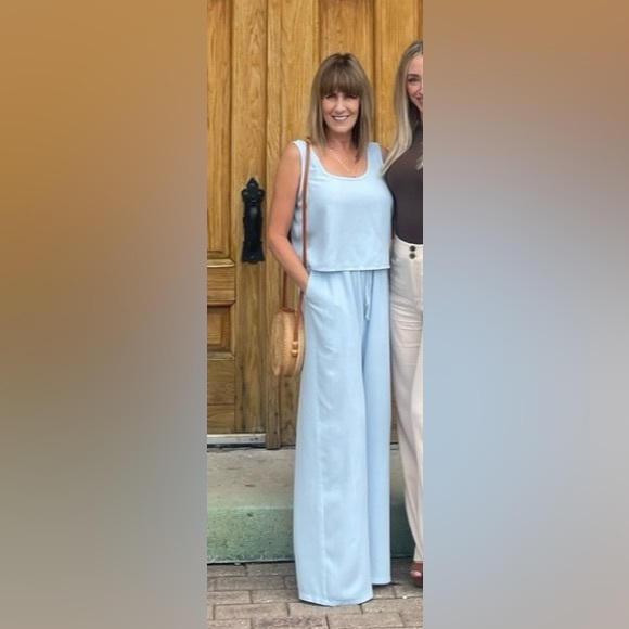 “Linen” Set - Picture 6 of 7